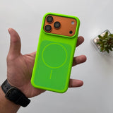 Silicone Beats MagSafe 17 Series Design Case(Code BTS80)
