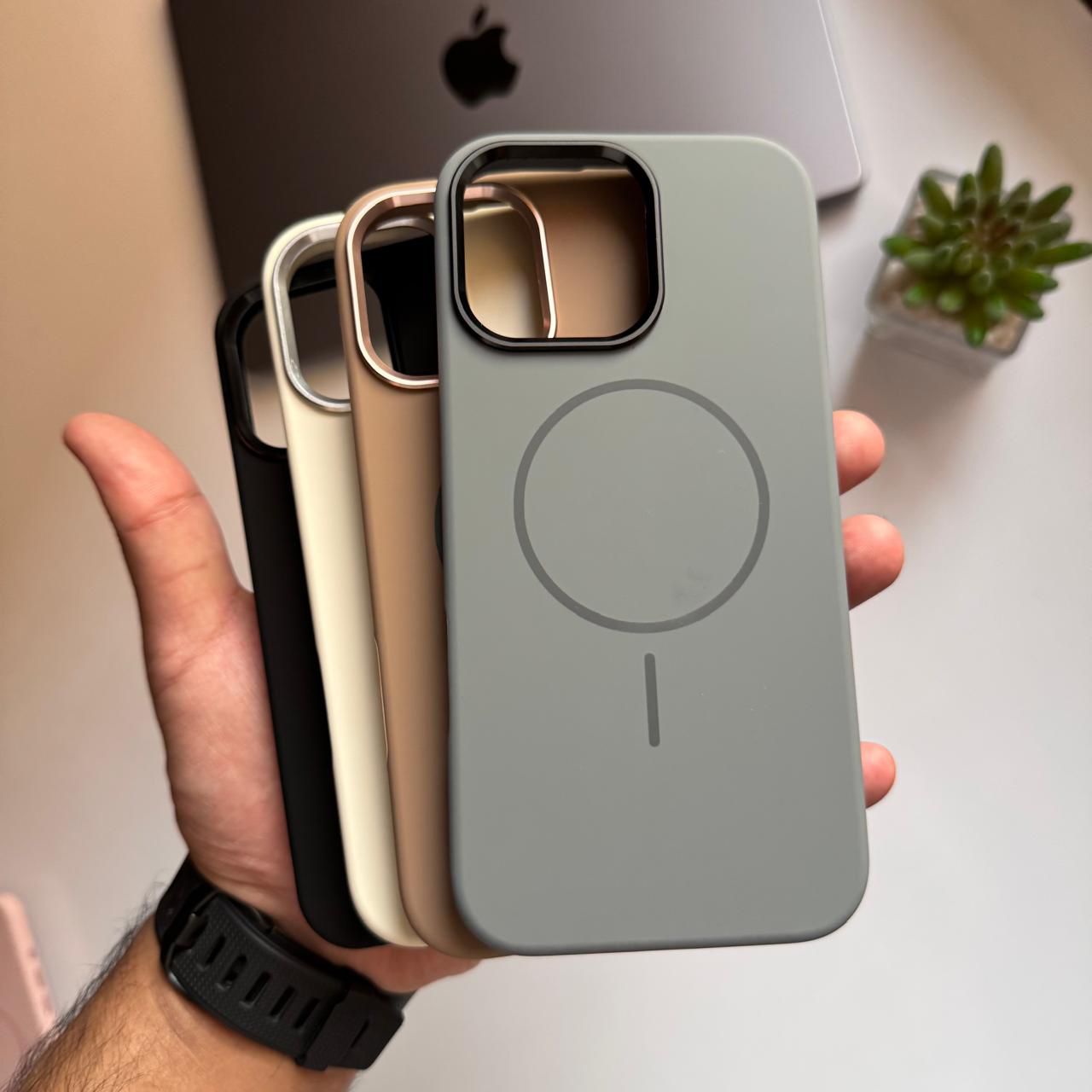 Silicone Beats with Metal Acrylic Case(Code HGB50)