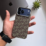 Free Night Carbon Hard Slim-fit MagSafe Case(Code FRN89)