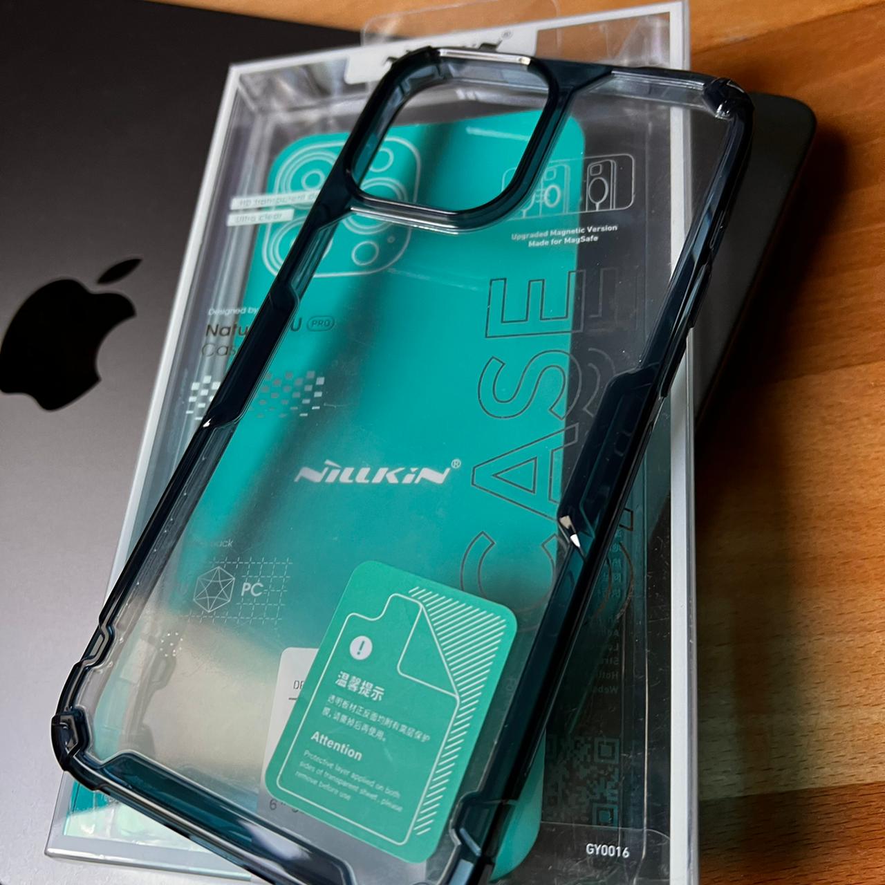 Nillkin Clear Black Case (NLK50)
